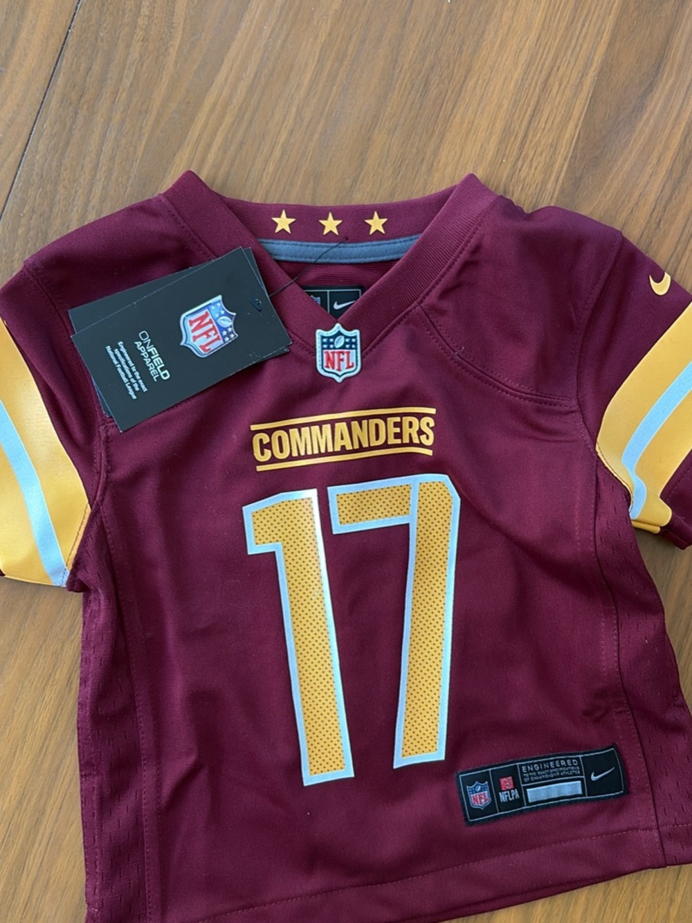 NWT Kids Official Nike Commanders Jersey #17 McLaurin | Size 2T